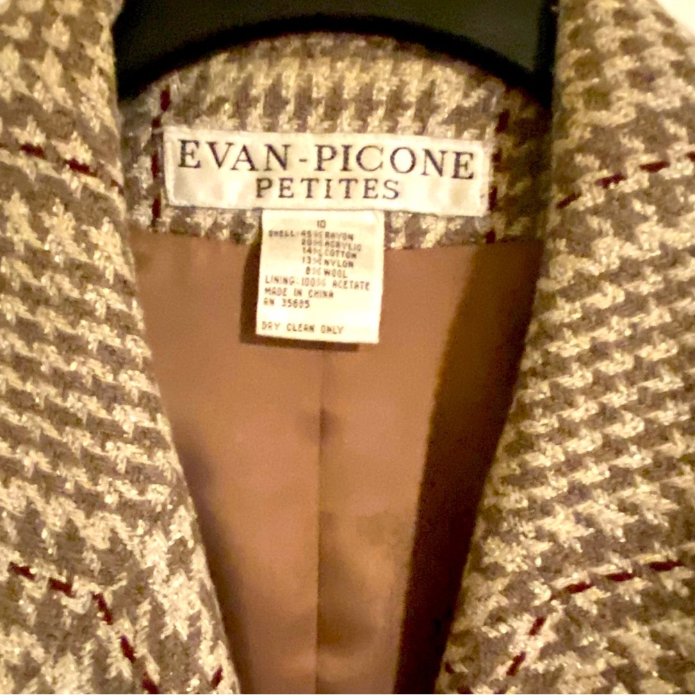 Ladies Blazer - Picture 5 of 6